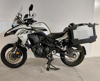  Benelli Trk 502x