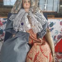 Bambola  in terracotta