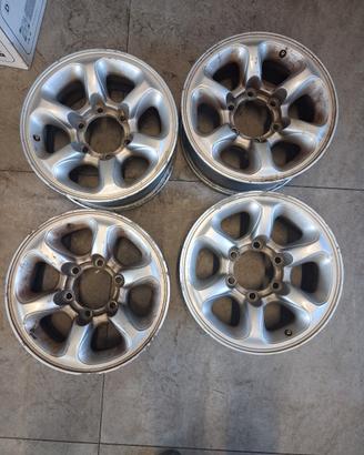 Set 4 cerchi in lega 15" Mitsubishi Pajero