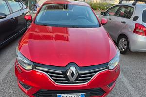 renault megane 4 serie 
