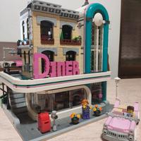 Lego downtown diner  10260