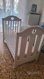 lettino in legno materasso incluso