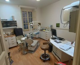 Studio dentistico- Piazza Mazzini