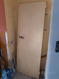 Porta in Ferro Rimessa Magazzino