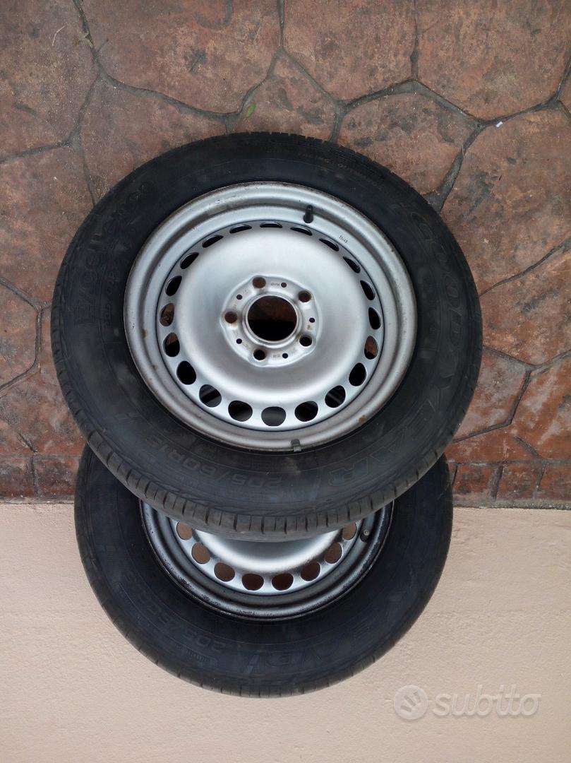 Supporto Per Cerchioni Auto Unitec - Per Pneumatici Fino A 17 Pollici, Salvaspazio E Antiruggine