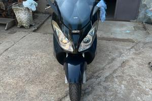 Aprilia atlantic 200