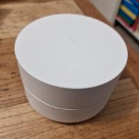 5 Google Nest WiFi Router – 40€ cad – Perfetti
