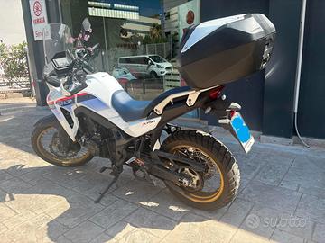 Honda Transalp 750