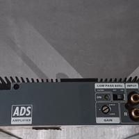 amplificatore stereo per auto 