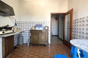 3 LOCALI A CAMPI BISENZIO