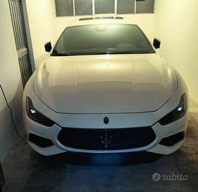 Maserati Ghibli Ghibli III 2.0 mhev Gransport 330c