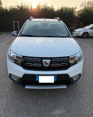 Dacia Sandero Stepway 0.9 tce Gpl - NAV. - NEOP. -