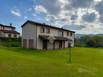 RUSTICO A CITTÀ DI CASTELLO