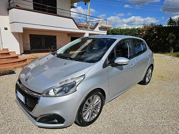 Peugeout 208 Active GPL 1.2  5porte NEOPATENTATI