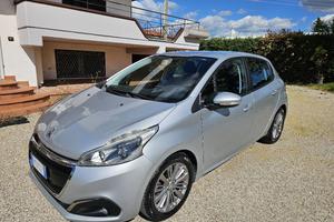 Peugeout 208 Active GPL 1.2  5porte NEOPATENTATI