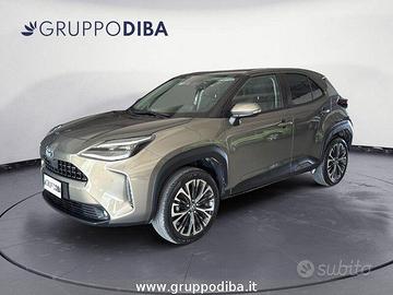 Toyota Yaris Cross 1.5h Lounge fwd 116cv e-cvt