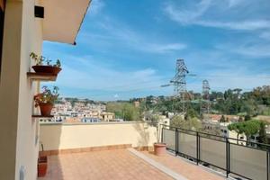 PORTUENSE TRULLO TRILOCALE ARREDATO Con TERRAZZO