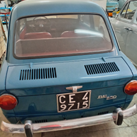 Auto d'epoca fiat 850 s