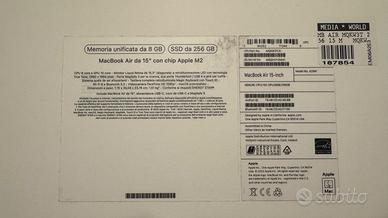 MacBook Air M2 256 GB anno 2023