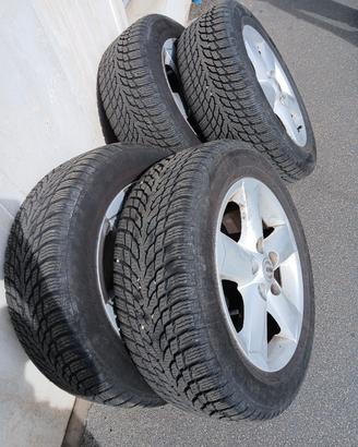 Gomme invernali marca Nokian 