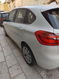 BMW  Active tured 216d. (2017)