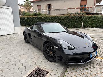 Porsche 718 boxster