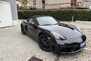 Porsche 718 boxster