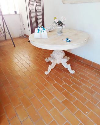 TAVOLO TONDO SHABBY ALLUNGABILE 