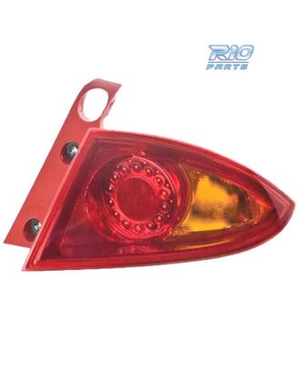 FANALE ESTERNO DESTRO PER SEAT LEON 04-12