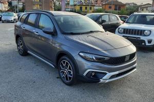 FIAT Tipo 1.0 SW Cross