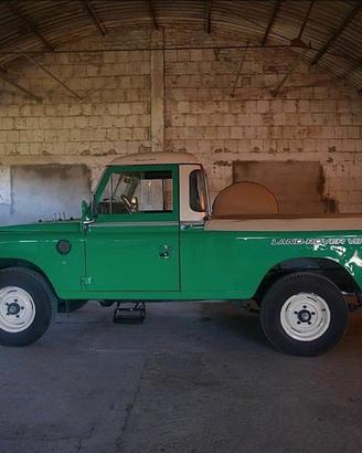 LAND ROVER Series III Stage One - 1981