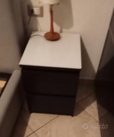 Comodini Ikea