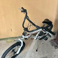 Bicicletta BMX Lombardo
