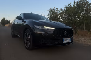Maserati Levante 3.0D V6 AWD Gransport+HARMAN/FRAU