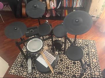 Roland TD-17KL+sgabello+pedale Tamburo+bacchette