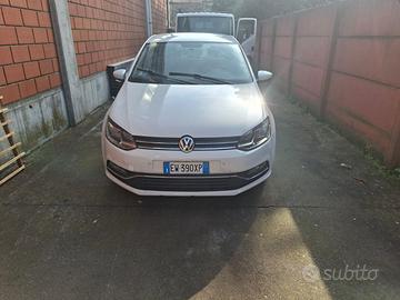 Volkswagen Polo 1.0 92000 km Usata