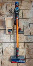 dyson v8 absolute batteria nuova e accessori