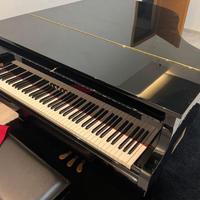 Pianoforte Yamaha g2