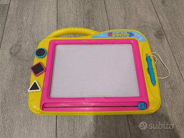 LAVAGNA MAGICA ME CONTRO TE