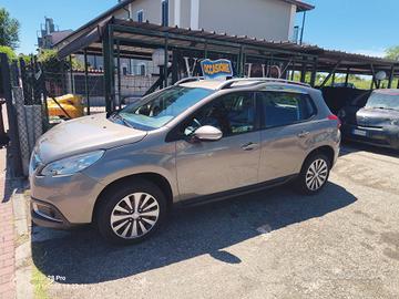 Peugeot 2008 1.2 e-VTi 82CV Stop&Start robotizzato