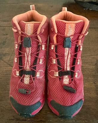Scarpe trekking n. 34 La Sportiva goretex"