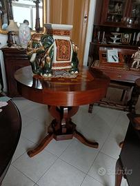 tavolo da centro, con piano a scacchiera 