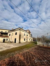 CASA INDIPENDENTE A CASSINO