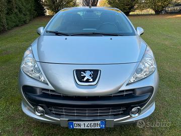 Peugeot 207 1.6 THP 150CV CC Féline