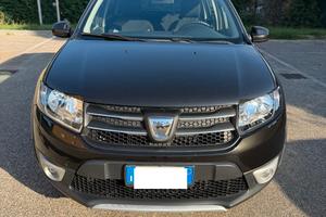 Dacia Sandero Stepway 0.9 tce Gpl - NAV. - NEOP. -