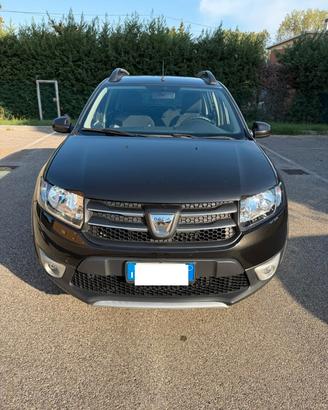 Dacia Sandero Stepway 0.9 tce Gpl - NAV. - NEOP. -