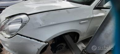 ALFA ROMEO GIULIETTA - PARAFANGO SINISTRO