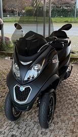 Piaggio MP3 500 LT tenuto bene SOLI 4000km