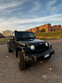 Jeep wrangler sahara unlimited jk 2^serie
