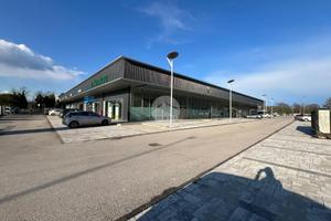 CAPANNONE A LONATO DEL GARDA